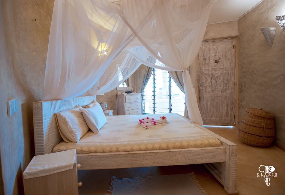 Camelot Apartment