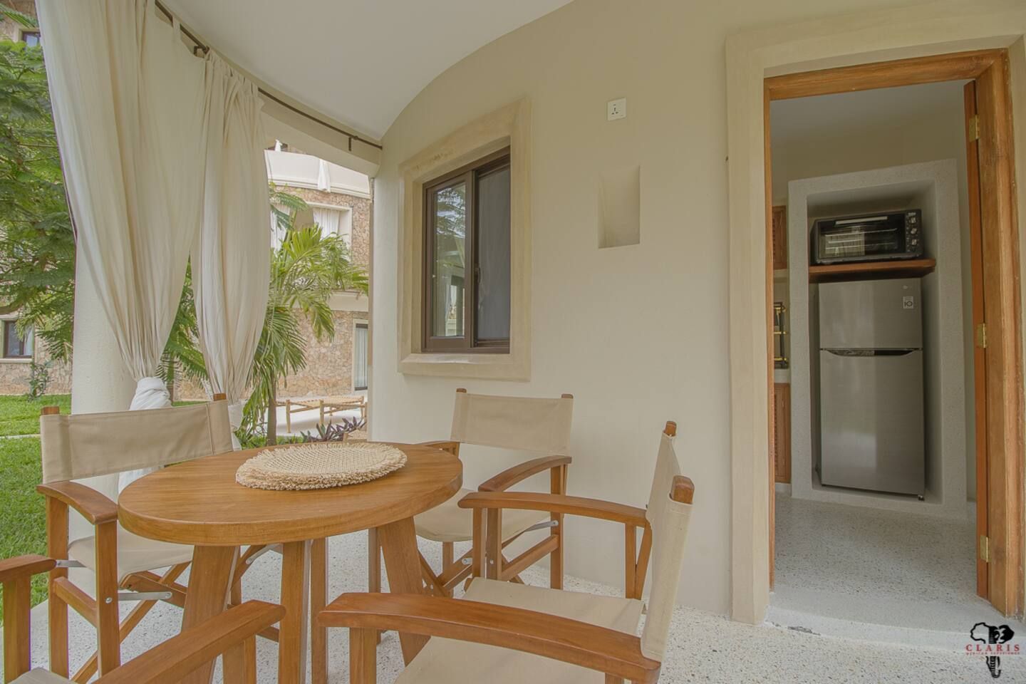 Dera Suite
