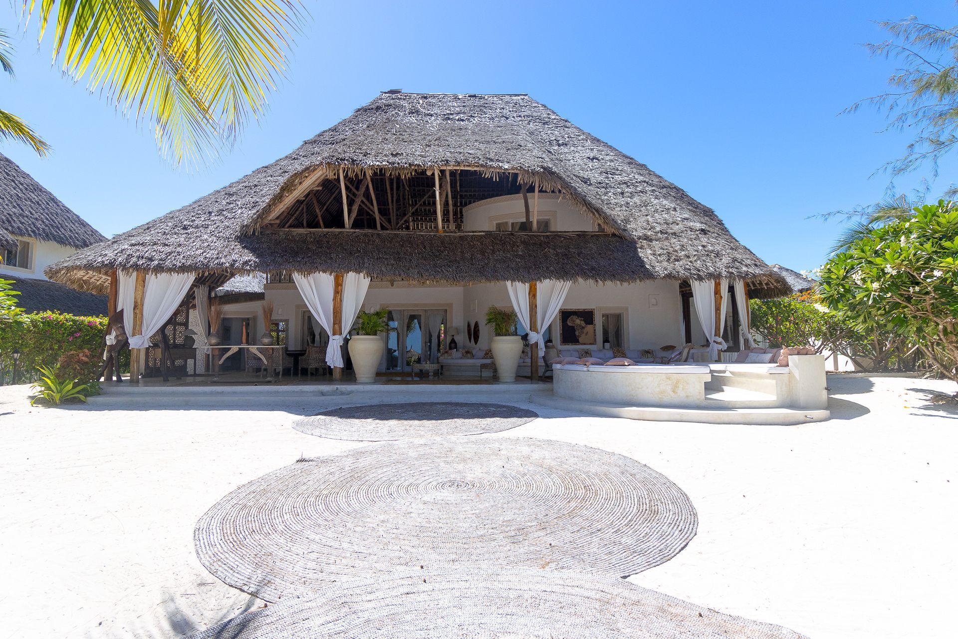 Nuru House