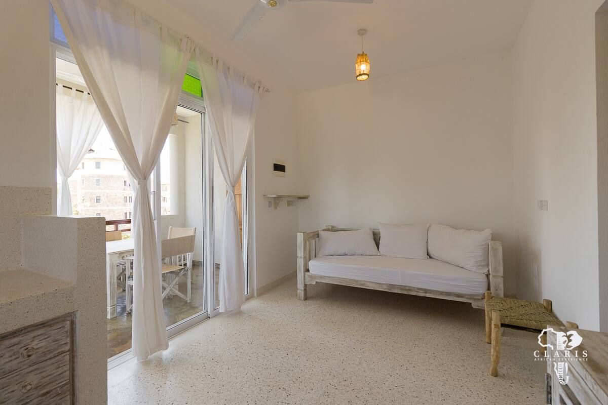 Ocean Gate Apartment