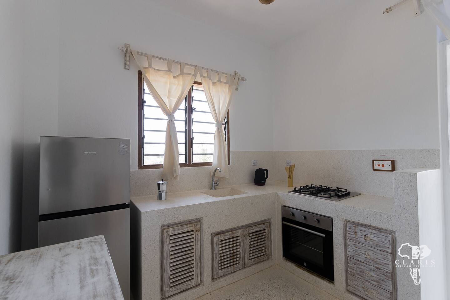 Palm Breeze Apartment