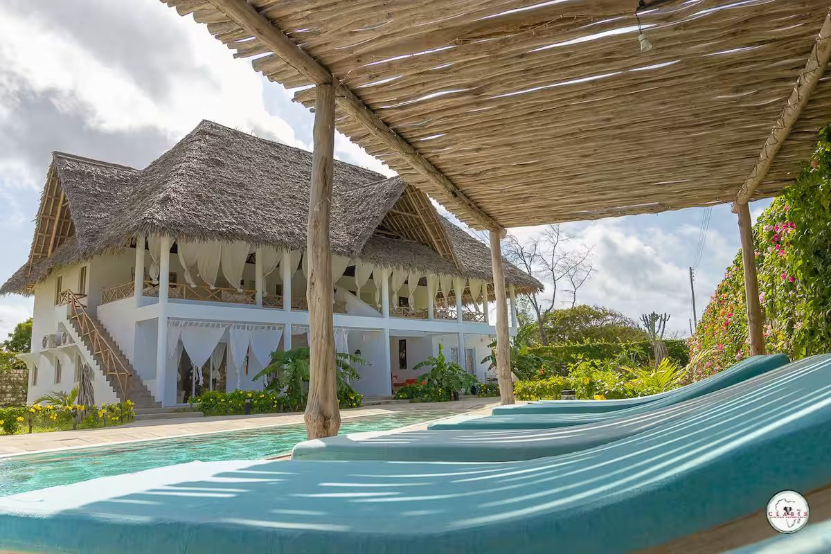 Paradise Apartment